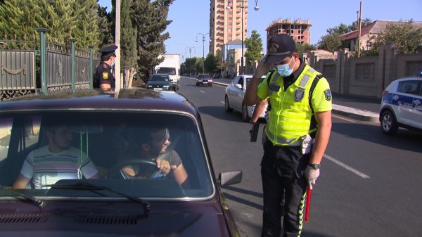 Polis Abşeronda reyd keçirdi, 380 nəfər barəsində inzibati protokol tərtib edildi -FOTOLAR