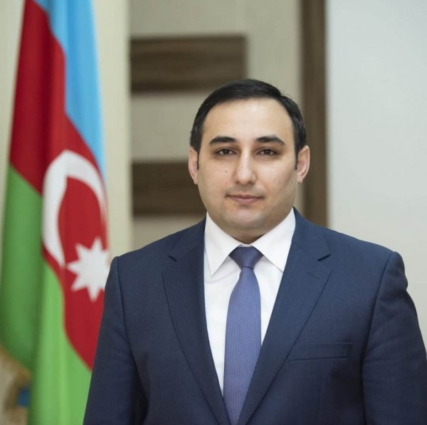 Nazir müavini işdən çıxarıldı – YENİ TƏYİNAT (FOTO)