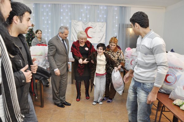  Sumqayıta o, "yuxarıdan" göndərilib, "lap yuxarıdan!.." -FOTOLAR