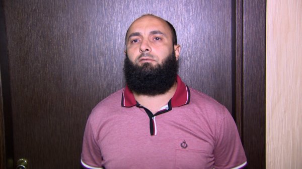 Sumqayıtda bir nəfəri döyüb videoya çəkənlər tutuldu -VİDEO (FOTOLAR)
