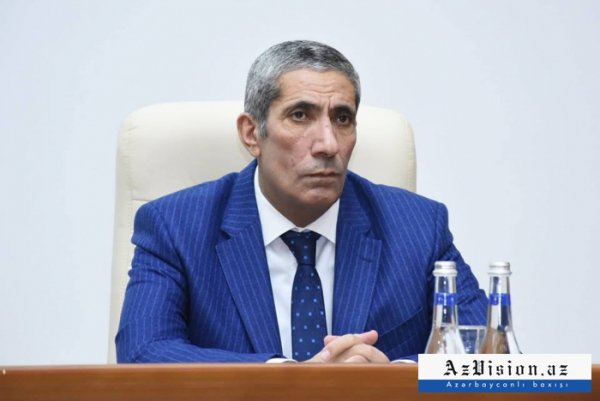 Siyavuş Novruzov istefa verdi Siyavuş Novruzov istefa verdi