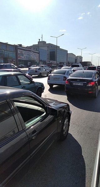 Sumqayıtdan Bakıya gələn yolda böyük tıxac yarandı - FOTOLAR