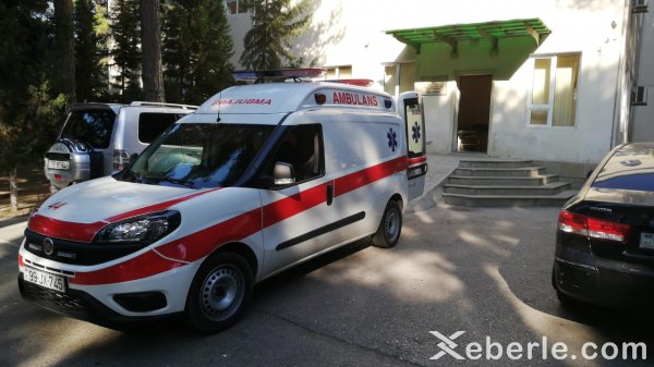 Sumqayıtda "Mercedes” və “Hyundai” toqquşdu - yaralılar var (VİDEO + FOTO)