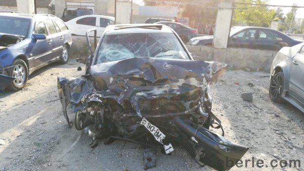 Sumqayıtda "Mercedes” və “Hyundai” toqquşdu - yaralılar var (VİDEO + FOTO)