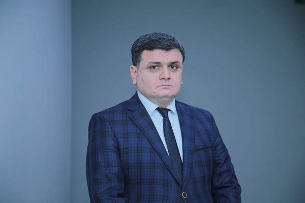 Sumqayıtlılar taksilərin xidmətlərindən razıdırlarmı: rəsmi qurum və ekspertlər nə deyir? (AÇIQLAMA + İNFOQRAFİKA) Sumqayıtlılar taksilərin xidmətlərindən razıdırlarmı: rəsmi qurum və ekspertlər nə deyir? (AÇIQLAMA + İNFOQRAFİKA)