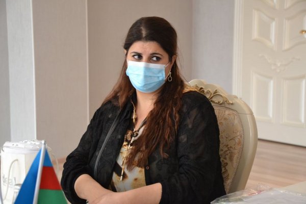Müşfiq Məmmədli Sumqayıtda seçicilərin problemini dinlədi, bir neçə məsələ yerindəcə həllini tapdı - FOTOLAR Müşfiq Məmmədli Sumqayıtda seçicilərin problemini dinlədi, bir neçə məsələ yerindəcə həllini tapdı - FOTOLAR