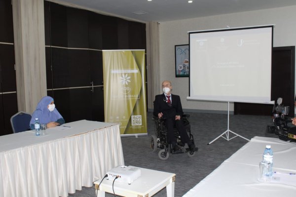 Sumqayıt KOB İnkişaf Mərkəzində əlil sahibkarlar üçün təlim keçirilib -FOTOLAR Sumqayıt KOB İnkişaf Mərkəzində əlil sahibkarlar üçün təlim keçirilib -FOTOLAR