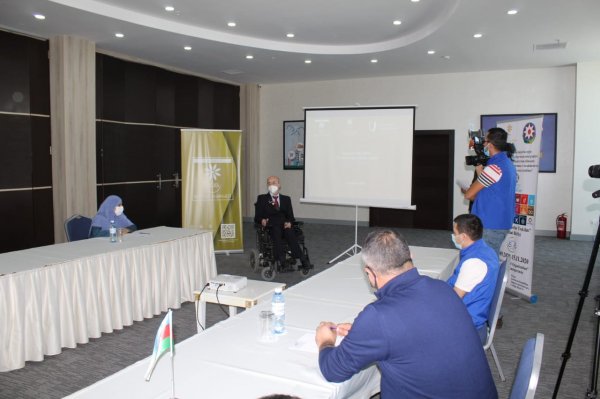 Sumqayıt KOB İnkişaf Mərkəzində əlil sahibkarlar üçün təlim keçirilib - FOTOLAR