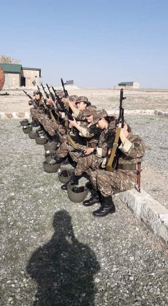 Ermənistan Azərbaycan əsgərlərinin üstünə ilk qadın tağımını göndərir - FOTO 