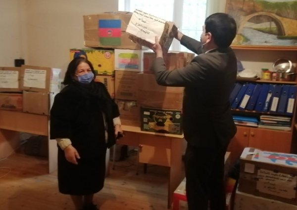 Qubadlı  təhsil işçilərinin ”Əsgərə dəstək” kampaniyası davam edir -FOTOLAR