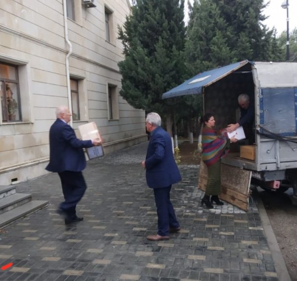 Qubadlı  təhsil işçilərinin ”Əsgərə dəstək” kampaniyası davam edir -FOTOLAR