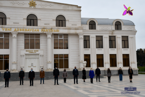 YAP Sumqayıt təşkilatında 1 dəqiqəlik sükut - VİDEO (FOTO)