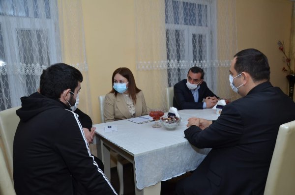 Sumqayıtda qazilərlə görüşlər davam edir – FOTOLAR