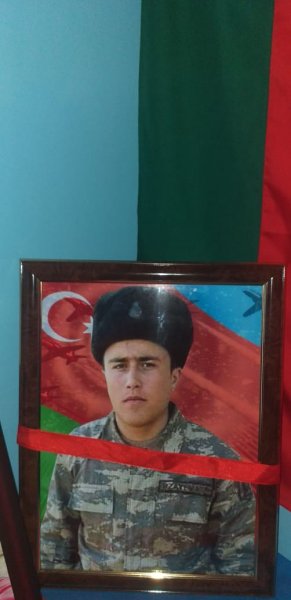Sumqayıtda fabrik direktoru şəhid anasını işdən çıxardı: “Dedim, heç olmasa, üzümün yarası sağalsın...” - FOTO Sumqayıtda fabrik direktoru şəhid anasını işdən çıxardı: “Dedim, heç olmasa, üzümün yarası sağalsın...” - FOTO
