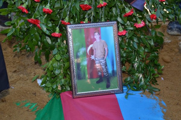 Sumqayıtda şəhid dəfn olundu -FOTOLAR