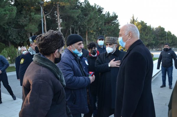 Sumqayıtda şəhid kapitan Anar Heydərov dəfn edilib - FOTO