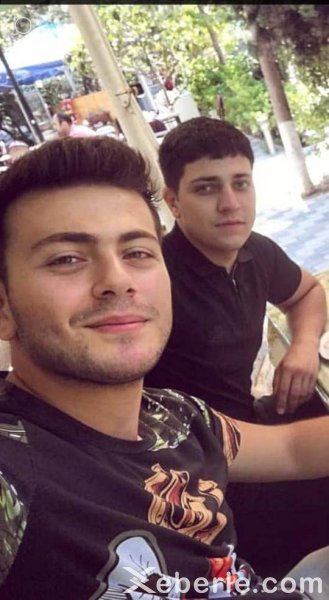 Sumqayıt qəhrəmanları tanımalıdır: Suqovuşanda şəhadətə yüksələn Kərim – VİDEO (FOTOLAR) Sumqayıt qəhrəmanları tanımalıdır: Suqovuşanda şəhadətə yüksələn Kərim – VİDEO (FOTOLAR)