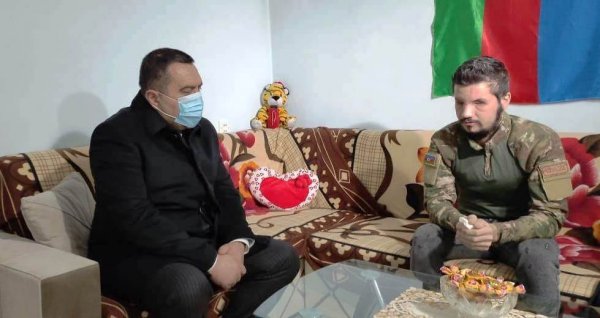 Deputat Müşfiq Məmmədli Xızıda şəhid və qazi ailələrini ziyarət edib - FOTOLAR