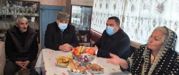 Deputat Müşfiq Məmmədli Xızıda şəhid və qazi ailələrini ziyarət edib - FOTOLAR