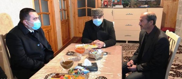 Deputat Müşfiq Məmmədli Xızıda şəhid və qazi ailələrini ziyarət edib - FOTOLAR