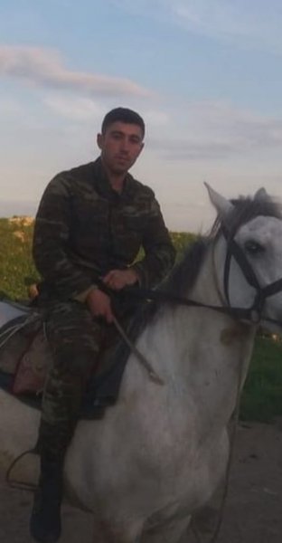 Sumqayıt qəhrəmanları tanımalıdır: Vətən uğrunda canını sipər edən Xəqani Əliyev - VİDEO (FOTOLAR)