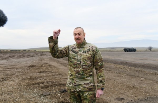 İlham Əliyev və Mehriban Əliyeva Füzuli hava limanının təməlqoyma mərasimində