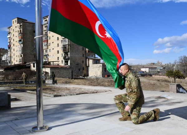 İlham Əliyev və Mehriban Əliyeva Füzuli hava limanının təməlqoyma mərasimində