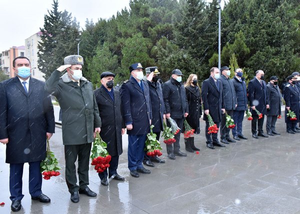 Sumqayıtda 20 Yanvar faciəsinin ildönümü qeyd olunub – FOTOLAR