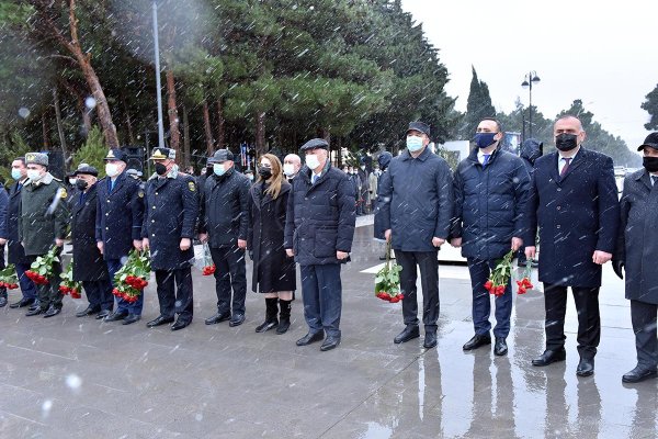 Sumqayıtda 20 Yanvar faciəsinin ildönümü qeyd olunub – FOTOLAR