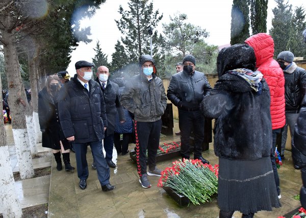 Sumqayıtda 20 Yanvar faciəsinin ildönümü qeyd olunub – FOTOLAR