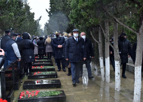 Sumqayıtda 20 Yanvar faciəsinin ildönümü qeyd olunub – FOTOLAR