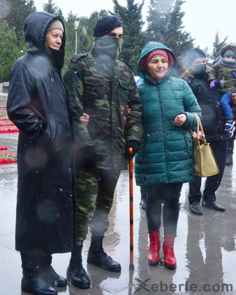 Sumqayıt Şəhidlər Xiyabanı bu gün... -FOTOLAR