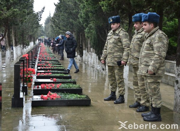 Sumqayıt Şəhidlər Xiyabanı bu gün... -FOTOLAR