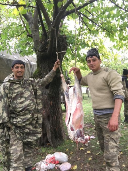 Sumqayıt qəhrəmanlarını tanımalıdır: qələbəyə saatlar qalmış şəhid olan Rəhman Məmmədov - VİDEO (FOTO) Sumqayıt qəhrəmanlarını tanımalıdır: qələbəyə saatlar qalmış şəhid olan Rəhman Məmmədov - VİDEO (FOTO)