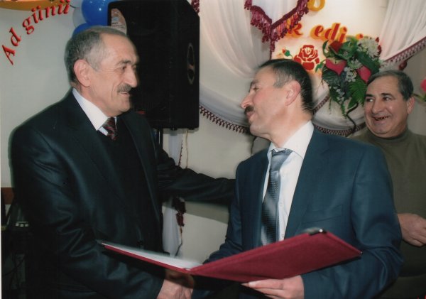 Sumqayıtda Ramiz Məmmədovun “Küçə işıqları”ndan “Lift –Servis”-ə uzanan ömür yolu – YUBİYEY (FOTOLAR)  