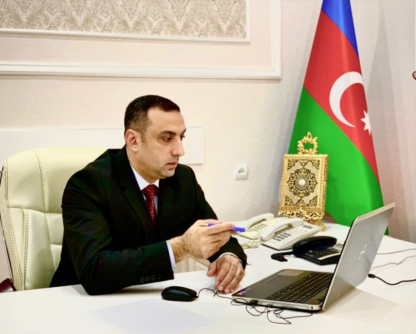 Sumqayıtda rəis onlayn müşavirə keçirdi - Gənclər günü ilə bağlı (FOTO)