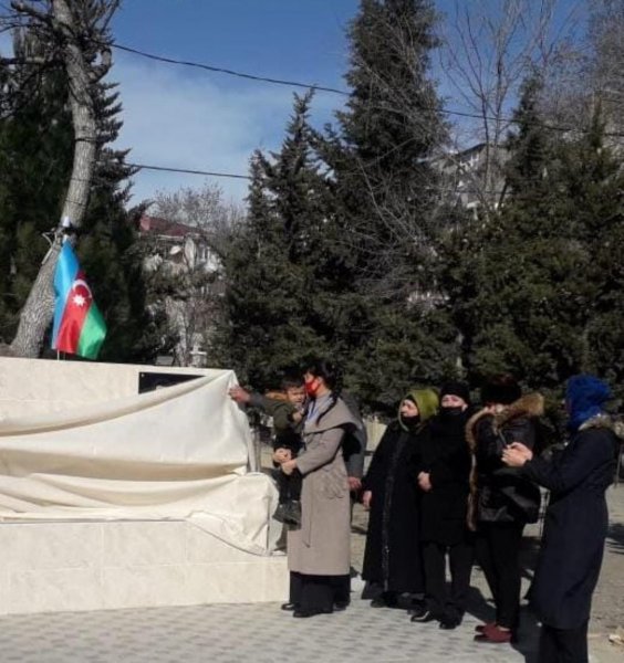 Sumqayıtda şəhidin xatirəsi əbədiləşdirilib - FOTO
