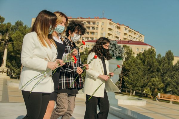 Sumqayıt Gənclərin İnkişaf və Karyera Mərkəzinin açılışı oldu - FOTO