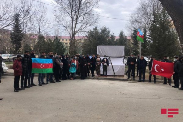 Sumqayıtda Vətən müharibəsi şəhidinin adına bulaq istifadəyə verilib - FOTO