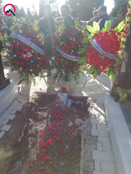 Uşaq evində böyüyən şəhid dəfn olundu - Fotolar 