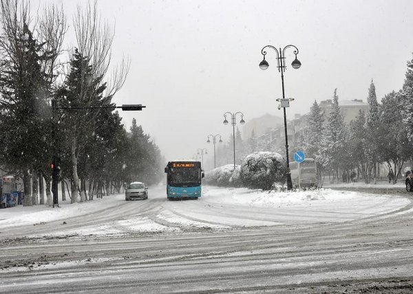 Qarlı Sumqayıtdan FOTOLAR