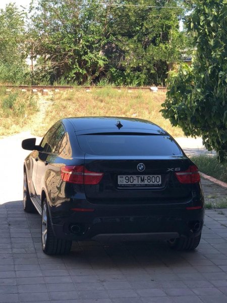 Sumqayıtda "BMW X6" ilə avtoşluq edən sürücü həbs edildi - FOTO Sumqayıtda "BMW X6" ilə avtoşluq edən sürücü həbs edildi - FOTO