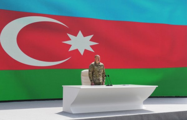 Prezident təltif olunan hərbçilərlə görüşdü - FOTOLAR