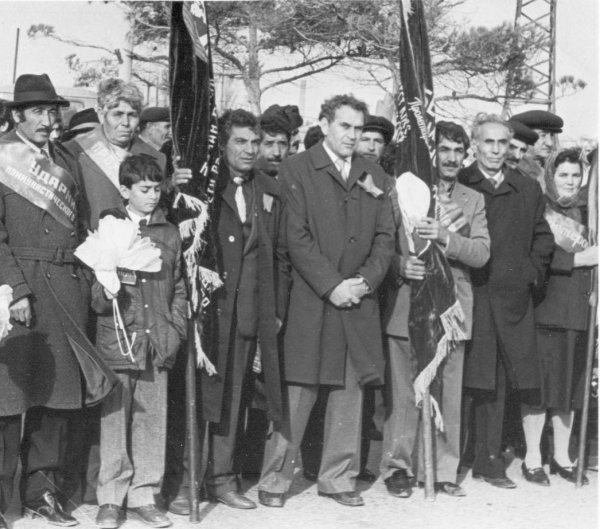 Sumqayıtda ömrünü qurub-yaratmağa həsr edən tanınmış inşaatçı: taleyi üzünə gülən adam - VİDEO (FOTOLAR)