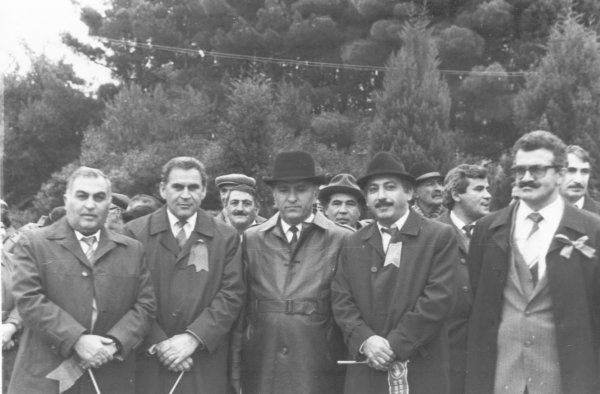 Sumqayıtda ömrünü qurub-yaratmağa həsr edən tanınmış inşaatçı: taleyi üzünə gülən adam - VİDEO (FOTOLAR)