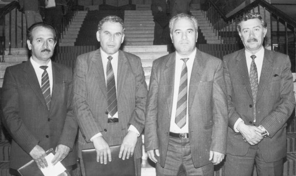 Sumqayıt səhiyyəsinin veteranları - Vaqif Qəhrəmanovun cərrahlıq “odisseyası” (FOTOLAR) Sumqayıt səhiyyəsinin veteranları - Vaqif Qəhrəmanovun cərrahlıq “odisseyası” (FOTOLAR)