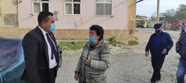 Müşfiq Məmmədli Hacı Zeynalabdin qəsəbəsində seçicilərin problemləri ilə maraqlanıb - FOTOLAR