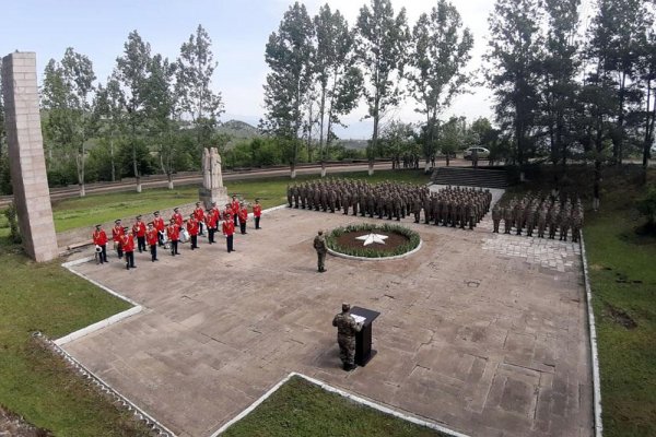 Şuşada Faşizm üzərində Qələbə Günü qeyd olunub - FOTOLAR Şuşada Faşizm üzərində Qələbə Günü qeyd olunub - FOTOLAR