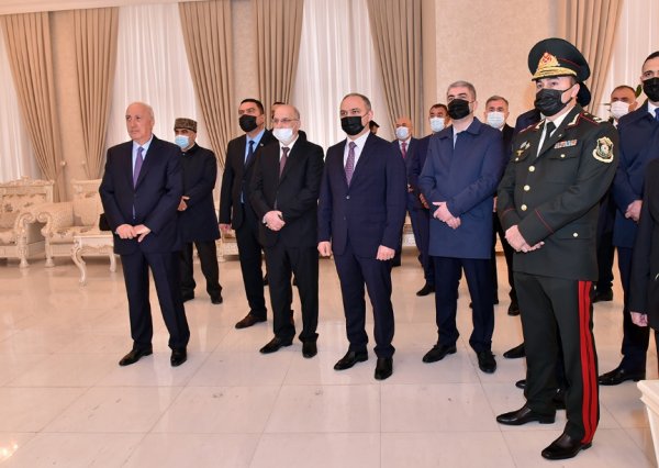 Sumqayıtda ulu öndər Heydər Əliyevin xatirəsi anılıb – FOTOLAR