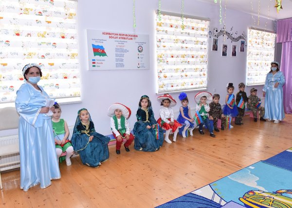 Zakir Fərəcov uşaqları təbrik etdi - FOTOLAR
